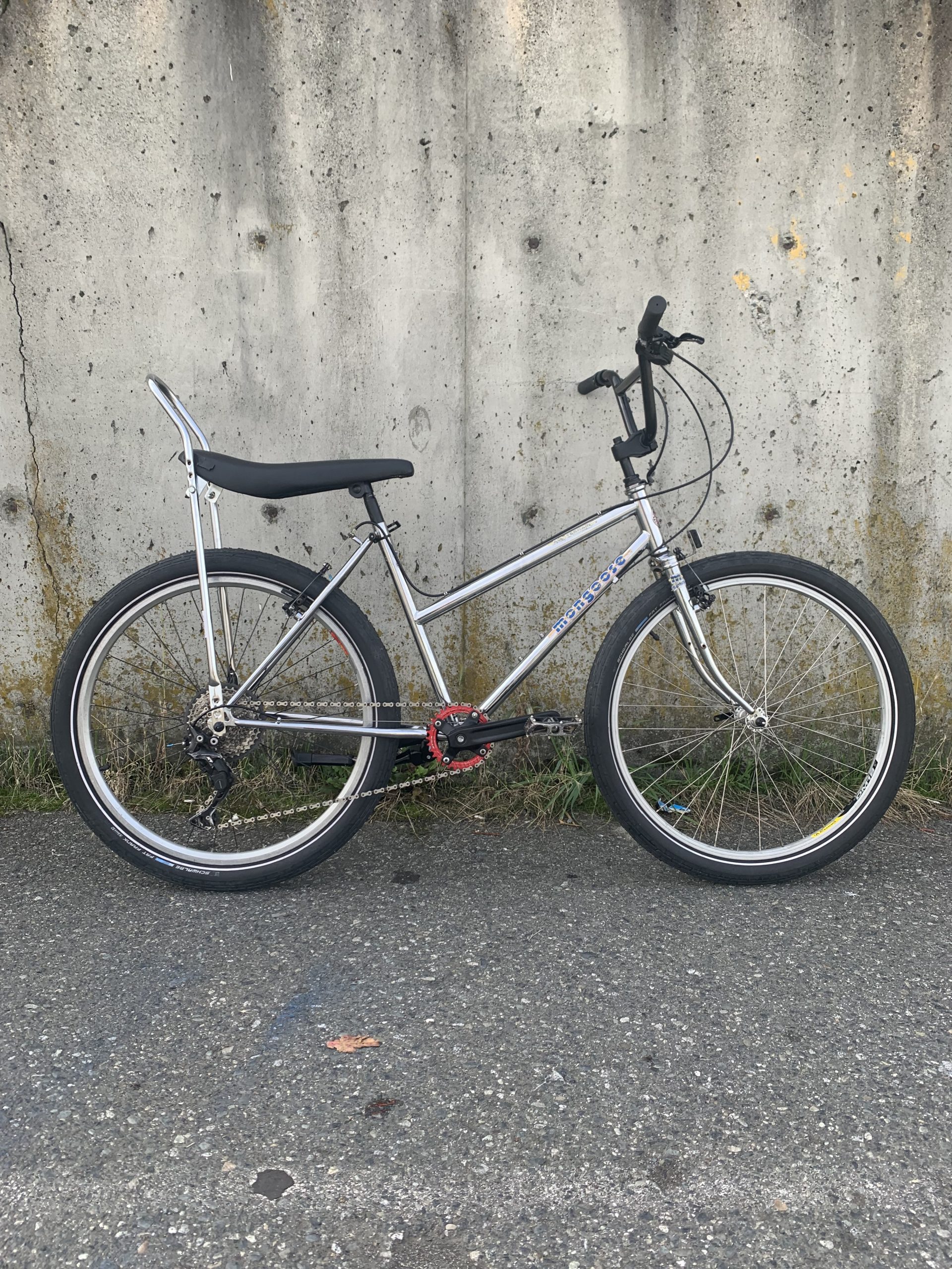 BIKE (CONSIGNMENT) Mongoose All-Terrain (Medium)