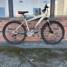 Bike (Used) Norco Katmandu, 17", Beige